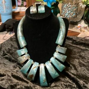 Seashore statement, necklace, and earrings green And a little brown marble look